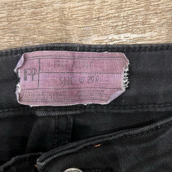 Free People Women's Seamed Leg Skinny Jean Black Wash Size 29 - Picture 9 of 12